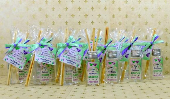 Lembrancinha de Chá de Revelação Mini Difusor Aromatizante