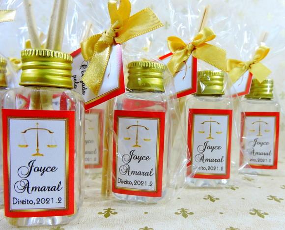 Lembrancinha de Formatura Mini Aromatizador Difusor Varetas