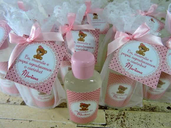 Lembrancinha de Maternidade Álcool Gel na Organza
