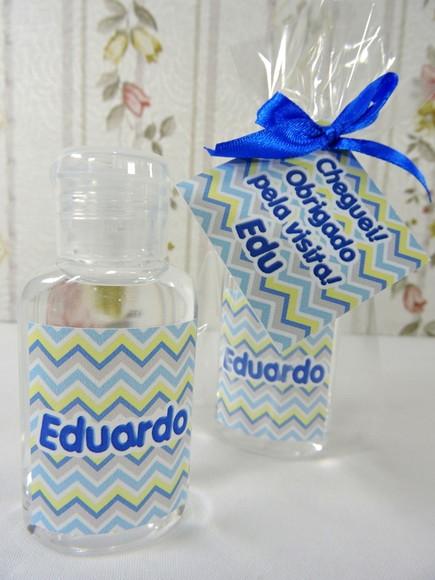 Lembrancinha de Maternidade Mini Álcool Gel no Saquinho