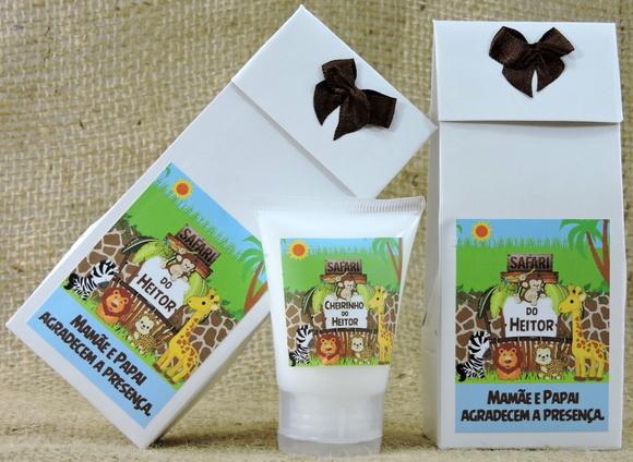 Lembrancinha de Nascimento Bisnaga com Creme na Caixinha