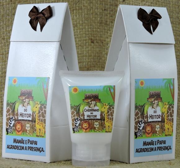 Lembrancinha de Nascimento Bisnaga com Creme na Caixinha