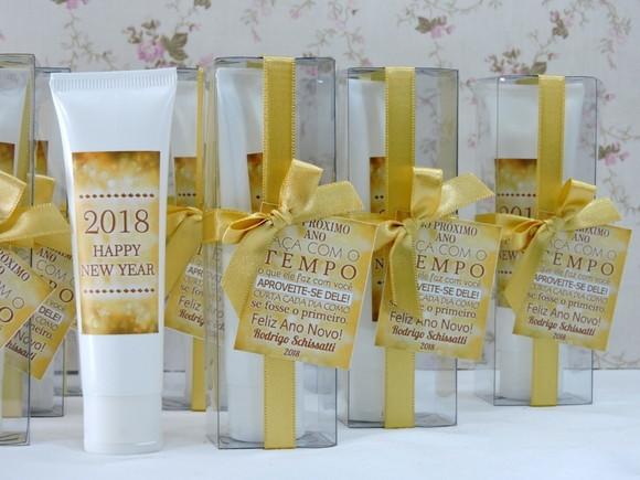 Lembrancinha de Natal Creme Hidratante na Bisnaga de 50 ml