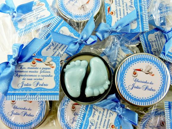 Lembrancinha Latinha com Pézinho Cegonha