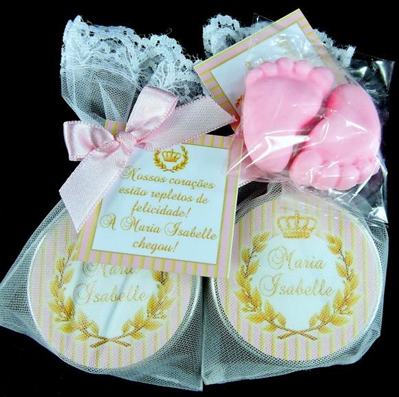 Lembrancinha Latinha Pézinho na Organza