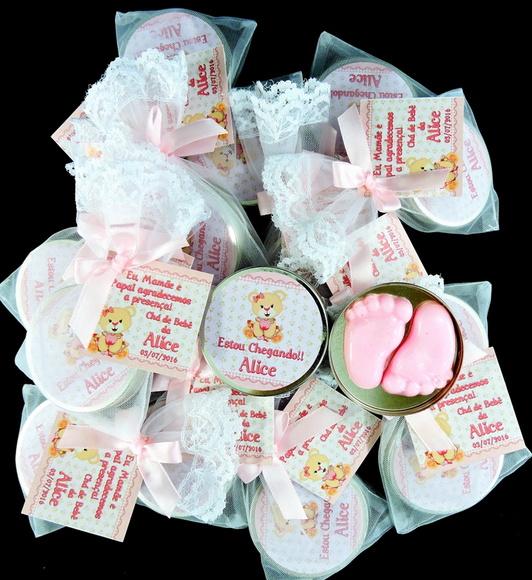 Lembrancinha Latinha Pézinho na Organza Ursinha Rosa