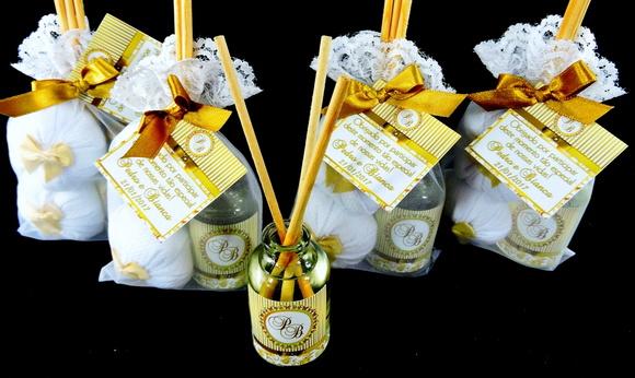 Lembrancinha Mini Aromatizador 2 Sachês