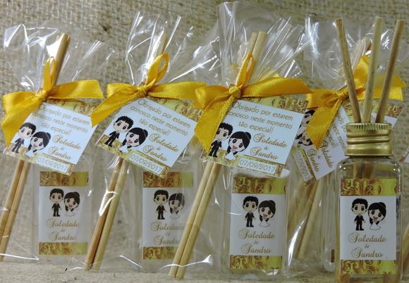 Lembrancinha Mini Aromatizador Casamento