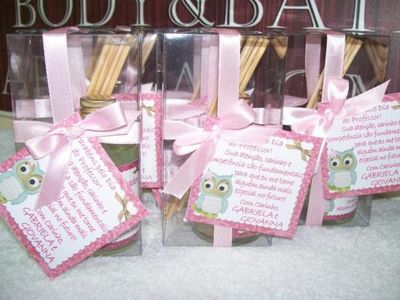 Lembrancinha Mini Aromatizador Corujinha
