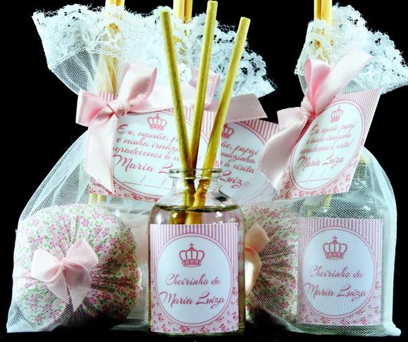 Lembrancinha Mini Aromatizador e Sachê