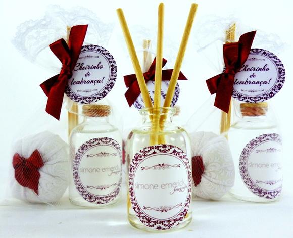 Lembrancinha Mini Aromatizador e Sachê