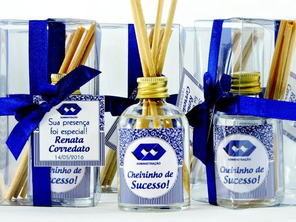 Lembrancinha Mini Aromatizante 60 Formatura
