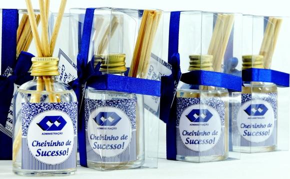 Lembrancinha Mini Aromatizante 60 Formatura