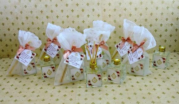 Lembrancinha Mini Aromatizante Difusor Cubo Vareta Casamento