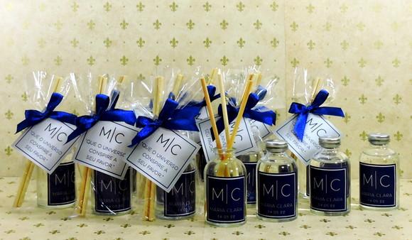 Lembrancinha Mini Aromatizante Difusor Varetas Aniversário