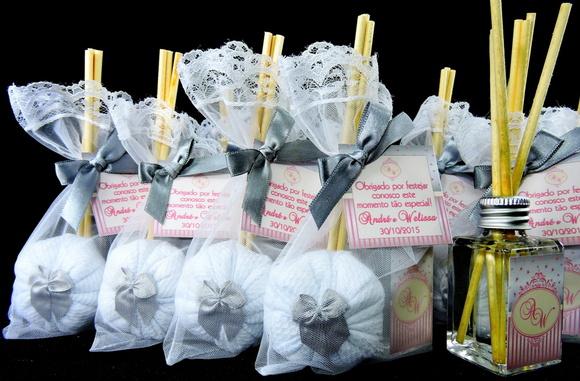 Lembrancinha Mini Aromatizante e Sachê