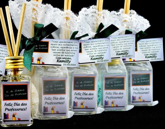 Lembrancinha Mini Aromatizante e Sachê Professora