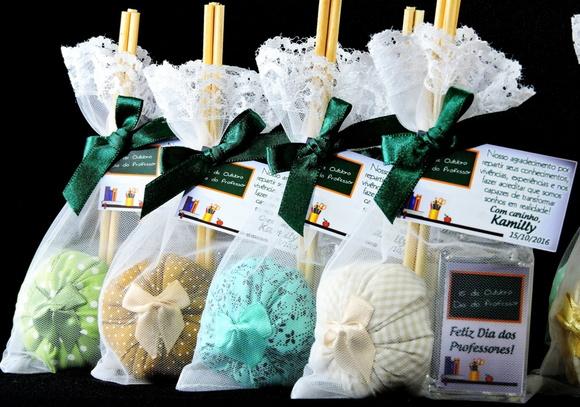Lembrancinha Mini Aromatizante e Sachê Professora