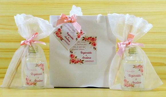 Lembrancinha Noivado Mini Aromatizante Difusor Varetas