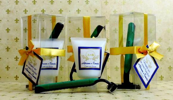 Lembrancinha para Padrinhos Kit Barbear de Casamento