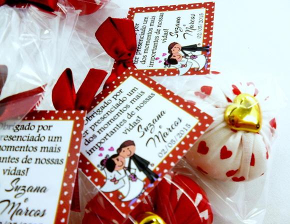 Lembrancinha Sachê com Coração Dourado