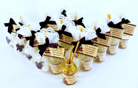 Lembrancinha Sachê e Mini Aromatizante Professores