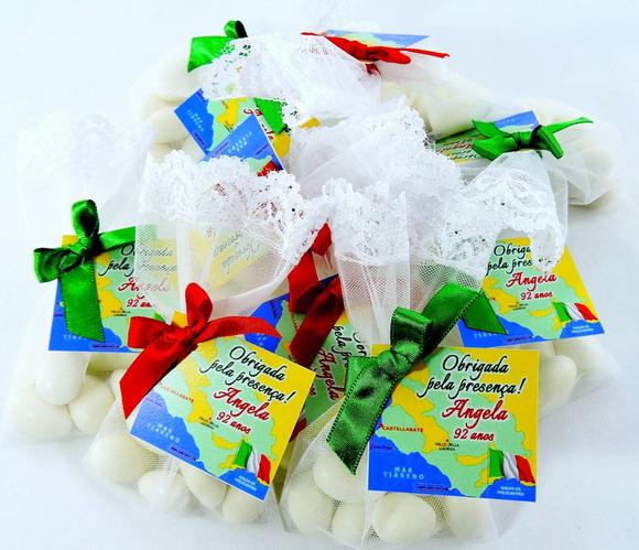 Lembrancinhas de Aniversário Amêndoas