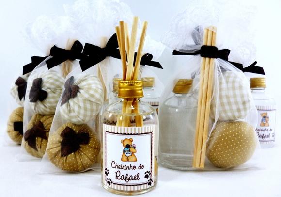 Mini Aromatizador e Dois Sachês