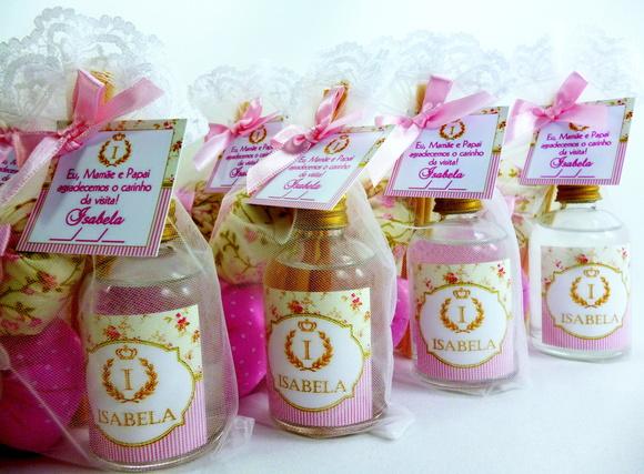 Mini Aromatizador e Dois Sachês Coroa