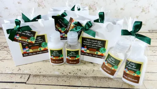 Kit Higiene na Sacolinha Dia dos Professores Professora