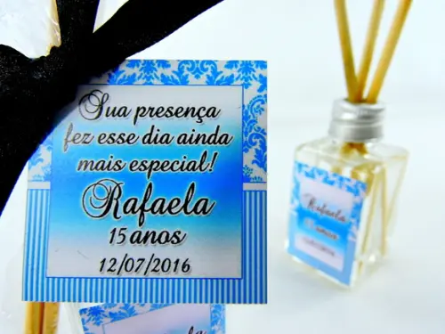 Lembrancinha 15 Anos Mini Aromatizador