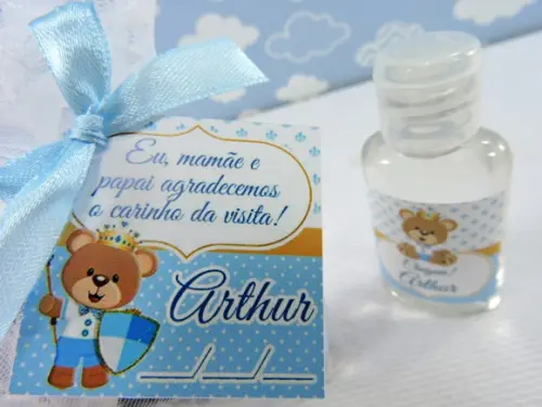 Lembrancinha Álcool Gel 35 ml e 2 Sachês