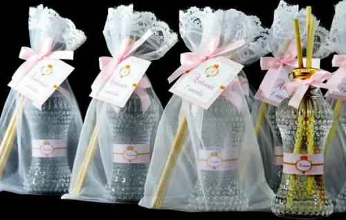 Lembrancinha Aniversário Mini Difusor Cinturinha 50 Organza