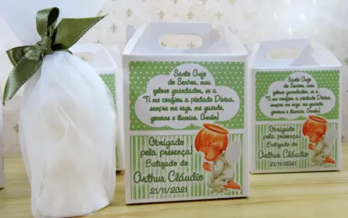 Lembrancinha Anjinho na Maleta de Batizado Primeira Comunhão