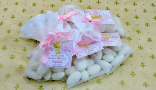 Lembrancinha Batizado Amêndoas Saquinho Organza Anjinho