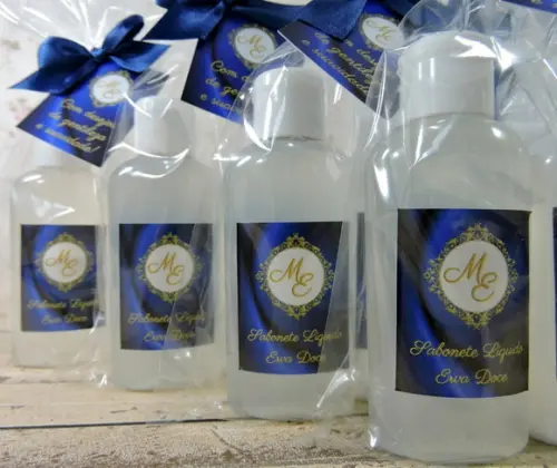 Lembrancinha Brinde Bisnaga Álcool Gel Hidratante Casamento