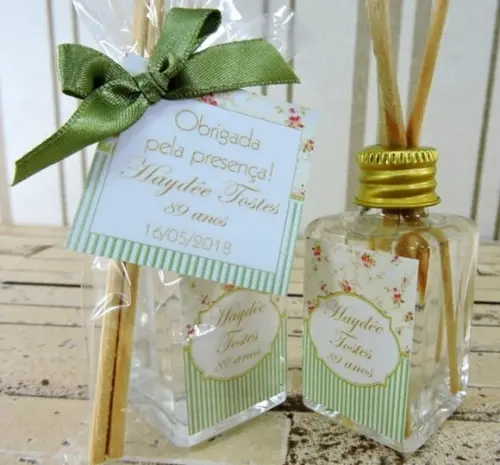 Lembrancinha de Aniversário Mini Aromatizador Difusor Verde