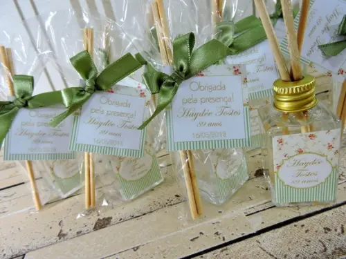 Lembrancinha de Aniversário Mini Aromatizador Difusor Verde