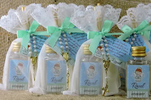 Lembrancinha de Batizado Anjinho, Difusor com Mini Terço