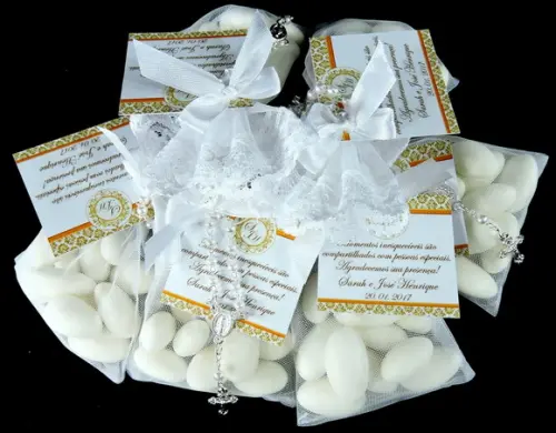 Lembrancinha de Casamento Amêndoas da Sorte com Mini Terço