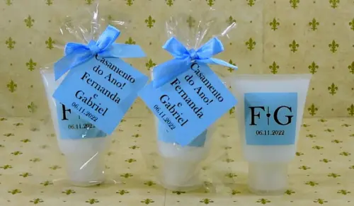 Lembrancinha de Casamento Bisnaga Creme Sabonete Líquido