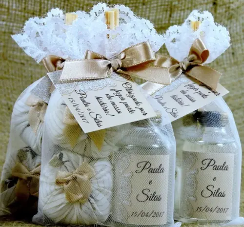 Lembrancinha de Casamento Mini Aromatizante e Dois Sachês