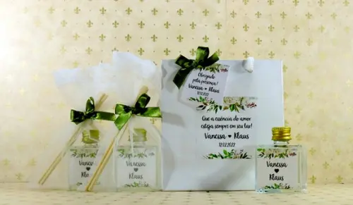 Lembrancinha de Casamento Mini Aromatizante Sacolinha Branca