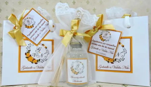 Lembrancinha de Casamento Mini Difusor na Sacolinha