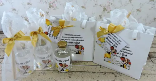 Lembrancinha de Casamento Mini Difusor na Sacolinha