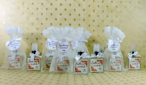 Lembrancinha de Casamento Mini Home Spray Organza Cheirinho