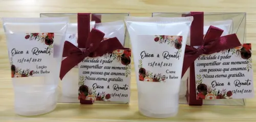 Lembrancinha de Casamento Padrinhos Creme e Loção Barbear