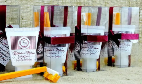 Lembrancinha de Casamento para Padrinhos Kit Barbear Marsala