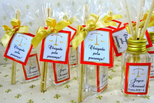 Lembrancinha de Formatura Mini Aromatizador Difusor Varetas