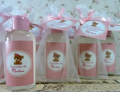 Lembrancinha de Maternidade Álcool Gel na Organza